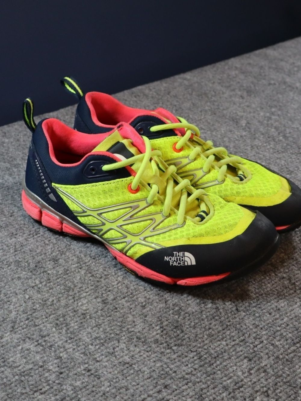 The North Face Trail Sneakers Womens 6 Neon Yellow Running Hiking Shoes
